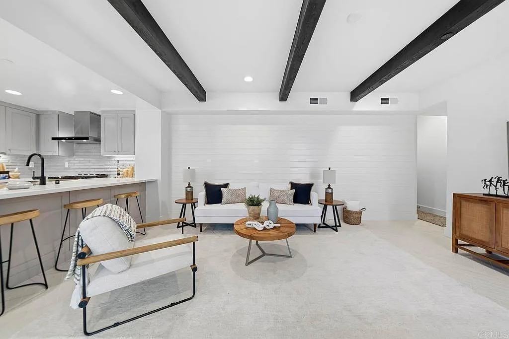 1603 San Remo Pl #105 - Photo 3 of 29