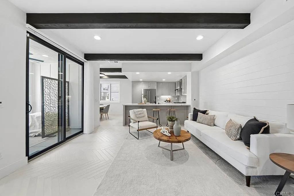 1603 San Remo Pl #105 - Photo 7 of 29