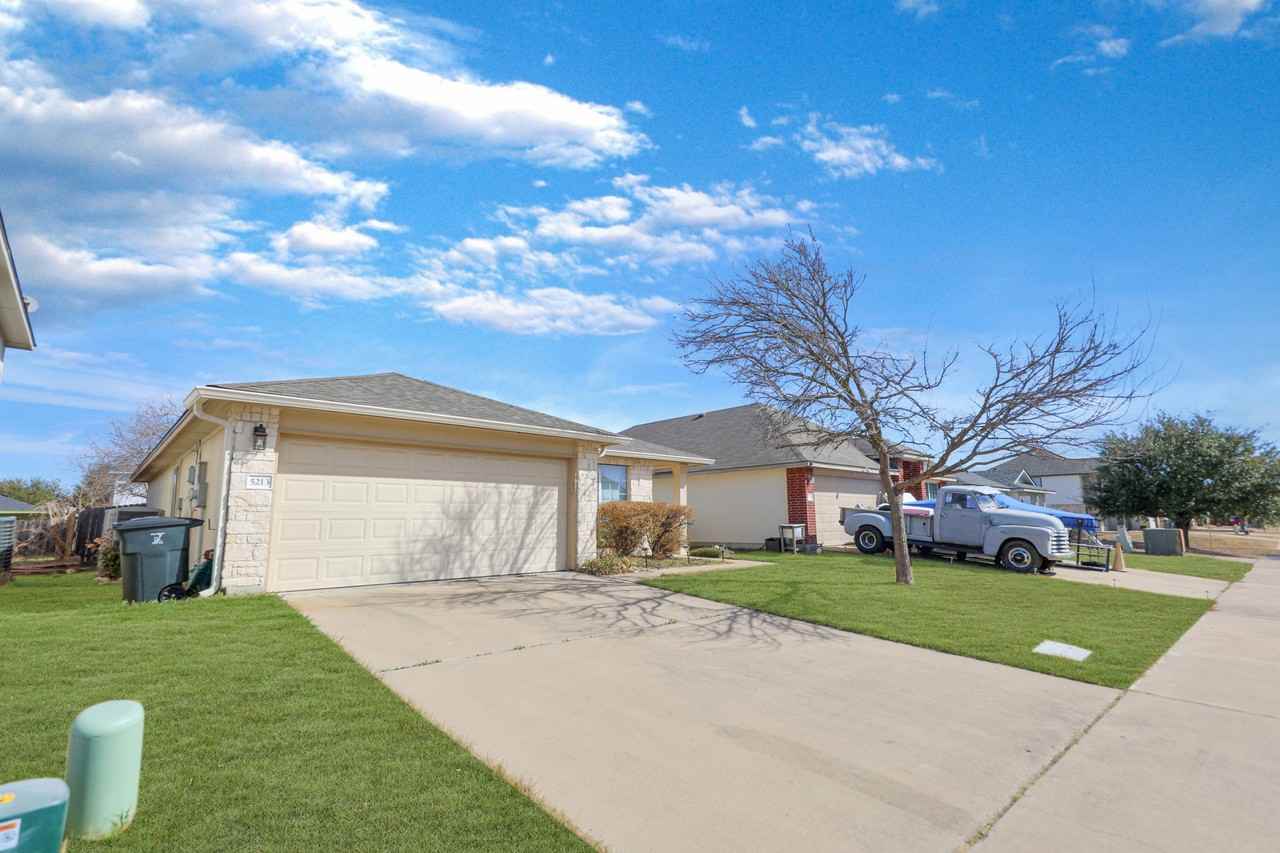 5213 Donegal Bay Ct - Photo 2 of 19