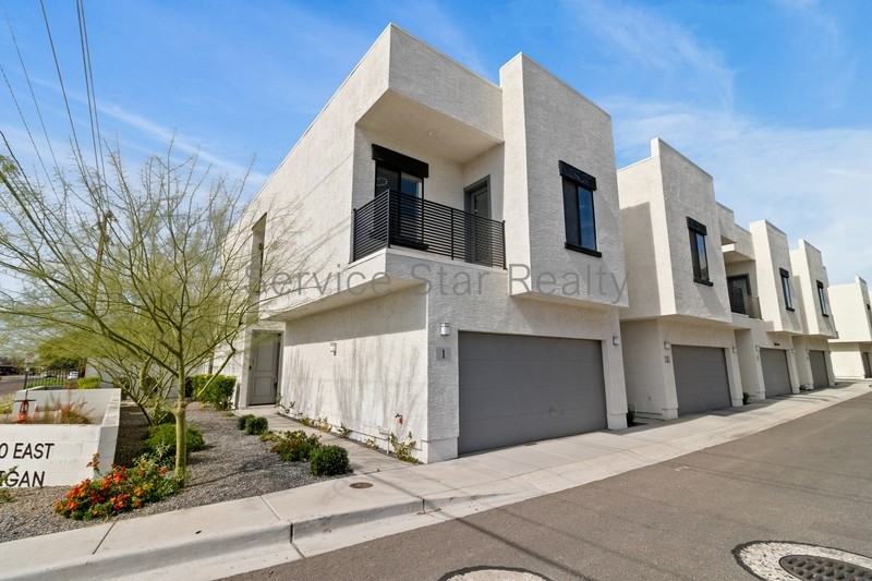 2030 E Michigan Ave #1 - Photo 2 of 29