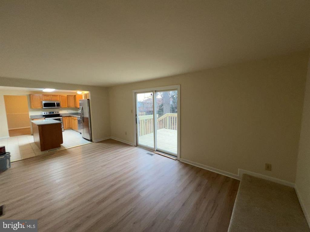 1795 Harvest Dr - Photo 4 of 19