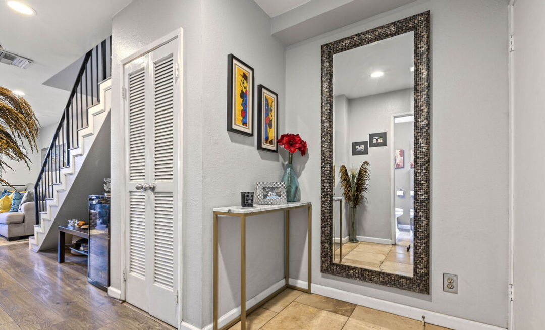 5036 E Echo St #1 - Photo 3 of 11