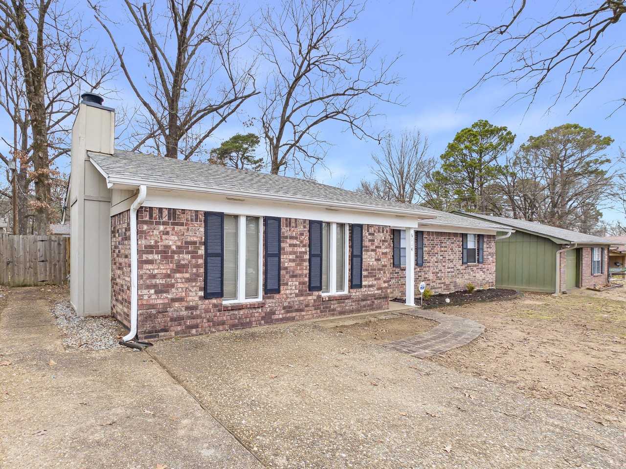 6114 Butler Rd - Photo 2 of 17