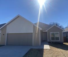 featured image of 1307 Lee Mac Dr