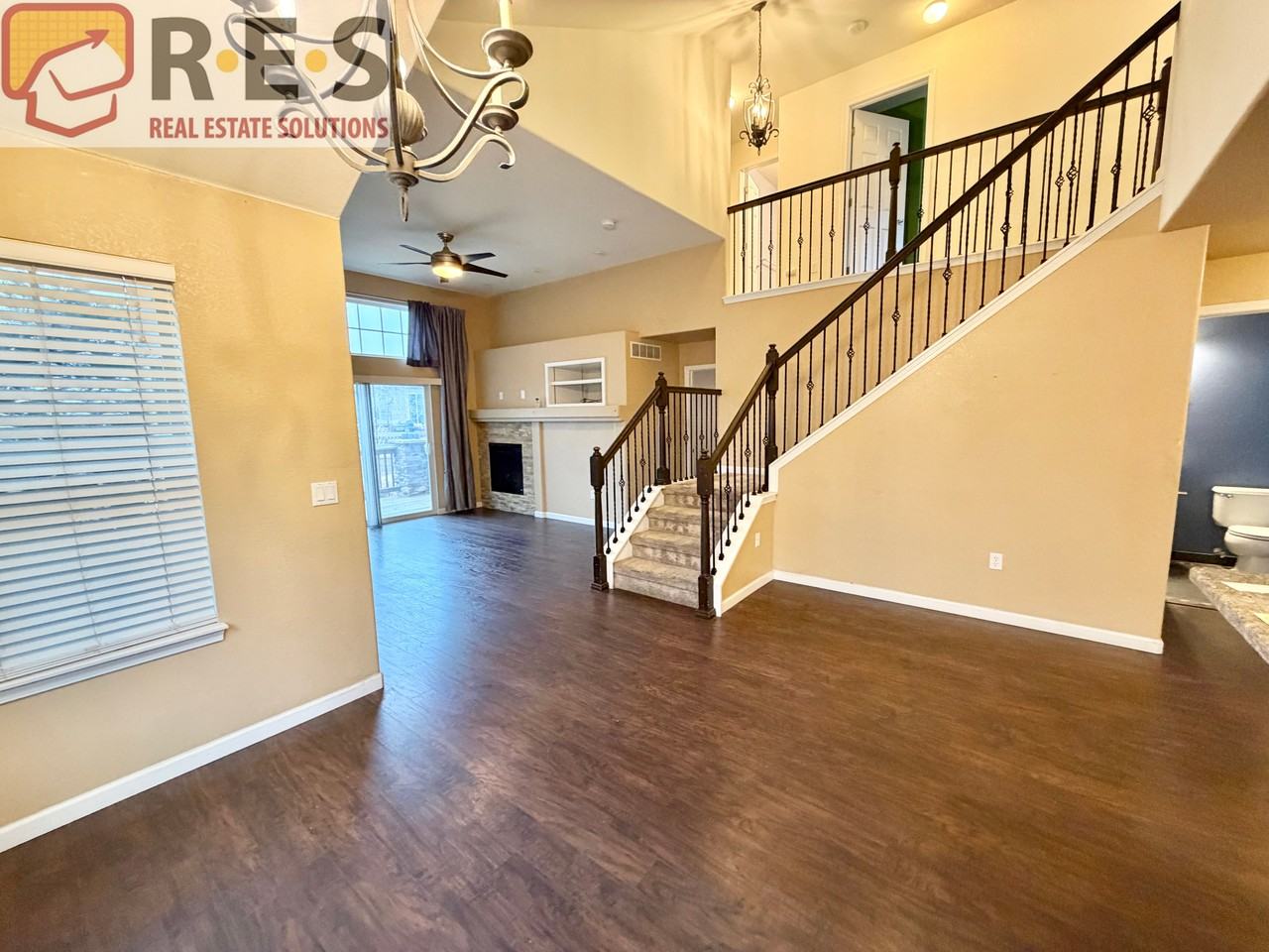 7582 S Quemoy St - Photo 5 of 25