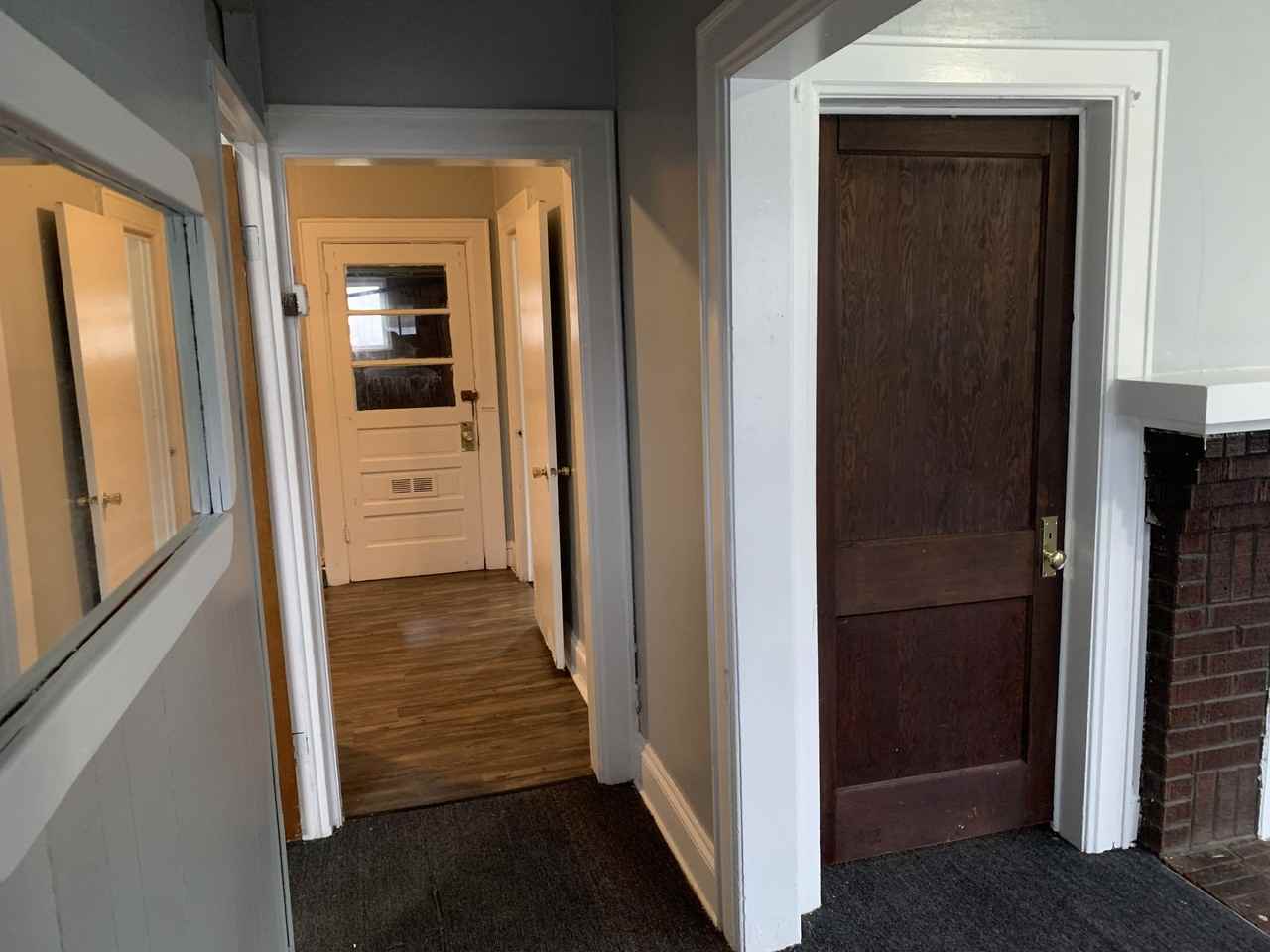 305 Buchanan St - Photo 2 of 12