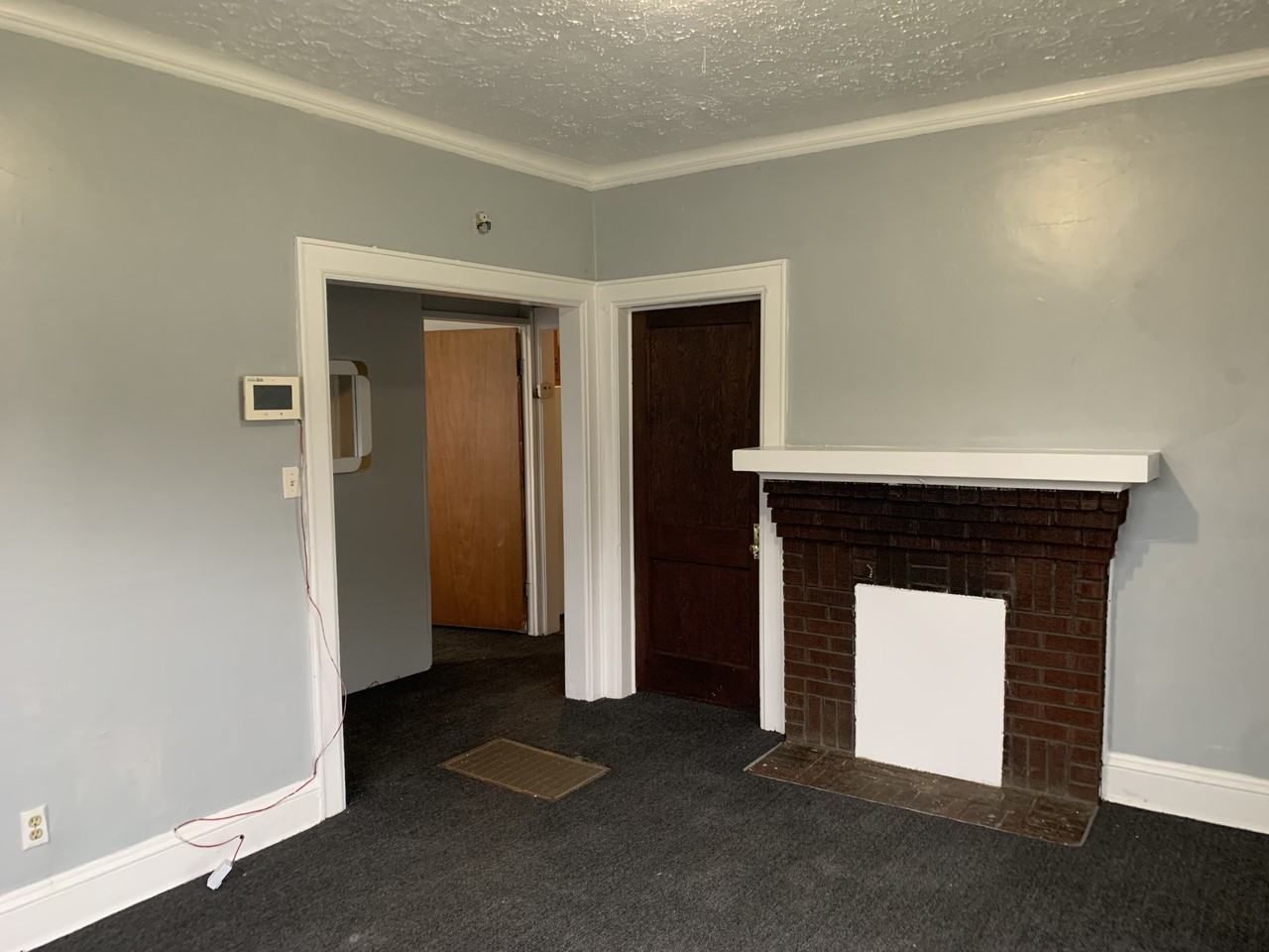 305 Buchanan St - Photo 4 of 12