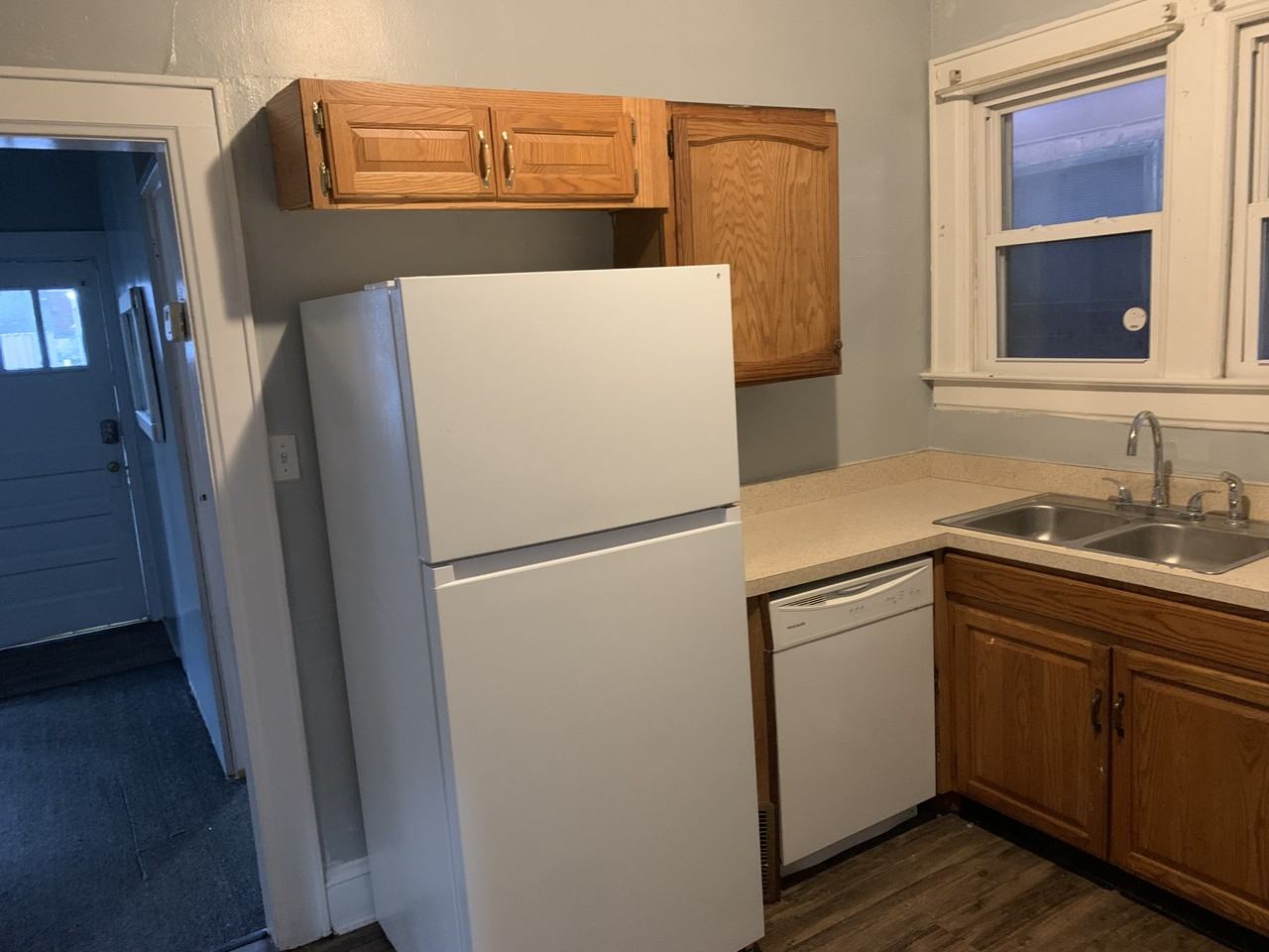 305 Buchanan St - Photo 7 of 12