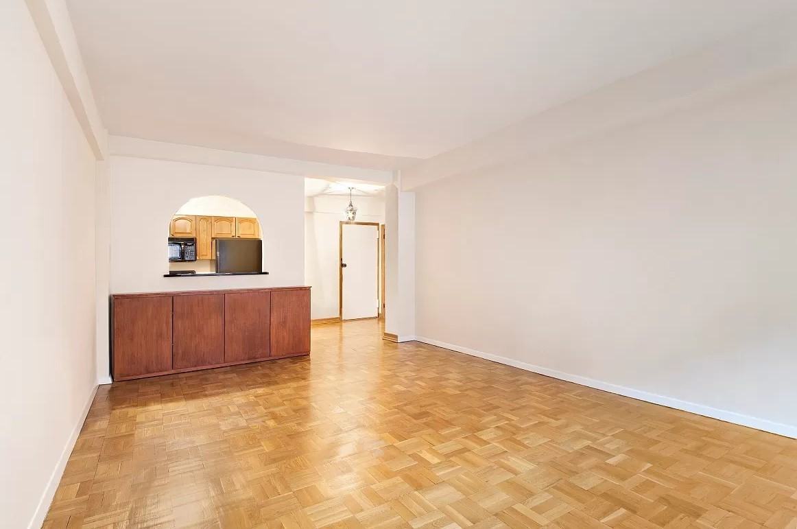 2 Tudor City Pl #3FN - Photo 4 of 5