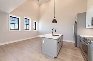 48 Franklin St #402 - Photo 1 of 1