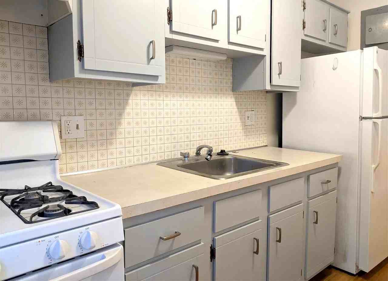 10 Cameron Ave #8 - Photo 2 of 13