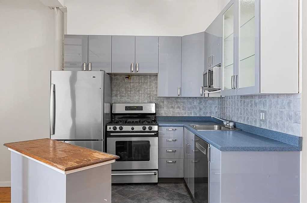 10 Williams St #47 - Photo 4 of 14