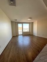 2605 28th St #4D - Photo 1 of 1