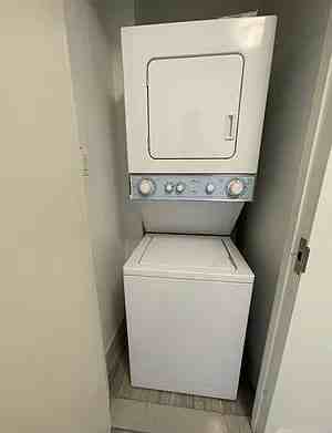 2605 28th St #4D - Photo 6 of 8