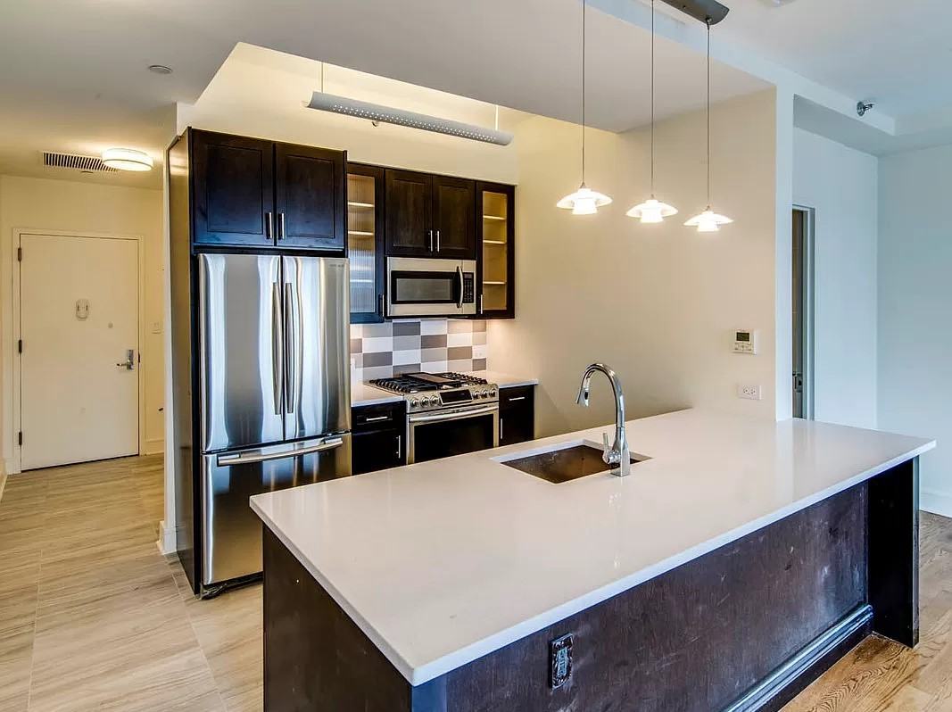 2605 28th St #4D - Photo 7 of 8