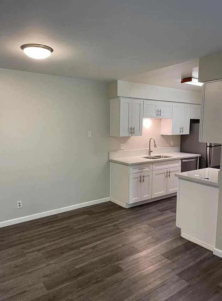 37 Dearborn Pl #77 - Photo 6 of 13