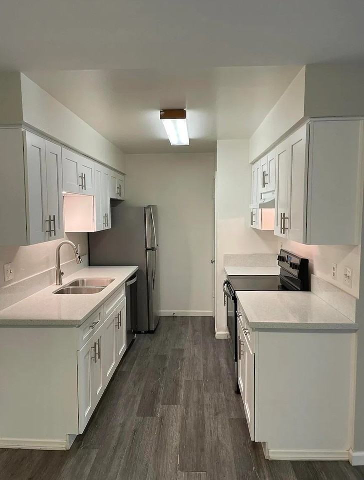 37 Dearborn Pl #77 - Photo 7 of 13