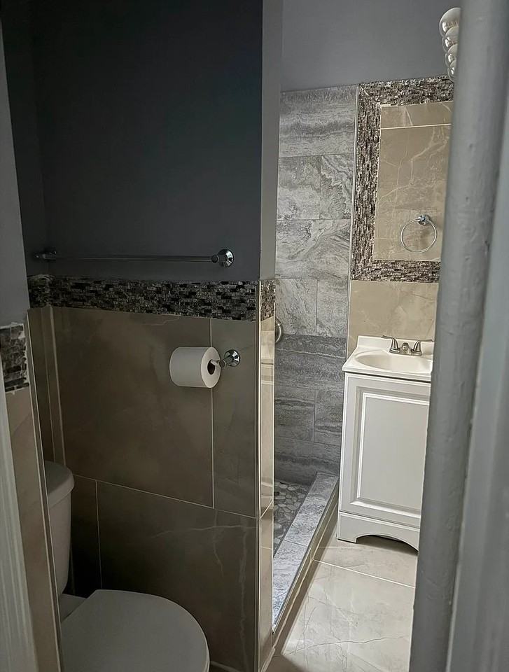 379 30th Dr #3 - Photo 5 of 6