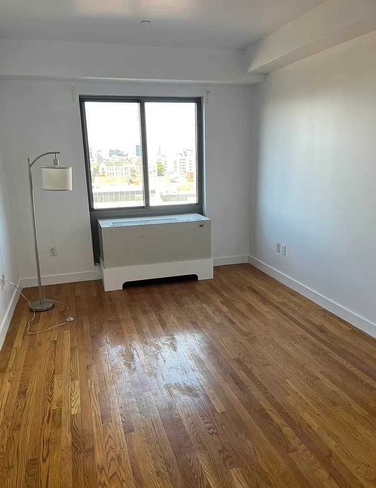 4235 Main St #6B - Photo 4 of 10