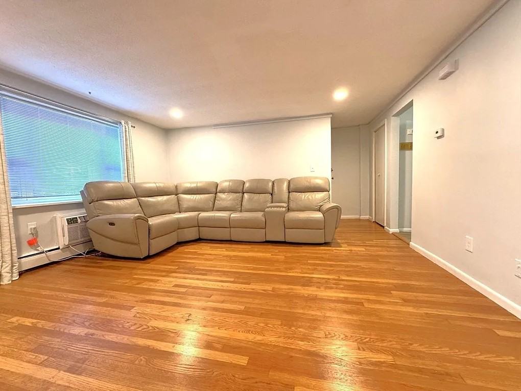 45 Colborne Rd #2 - Photo 5 of 11