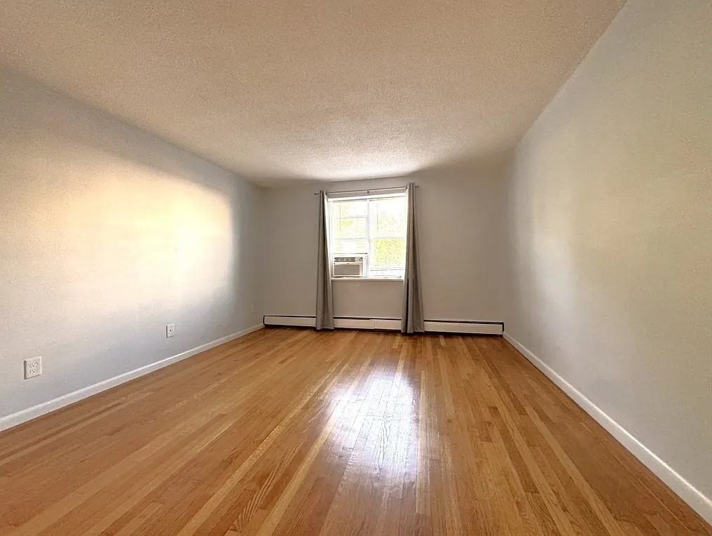 45 Colborne Rd #2 - Photo 7 of 11