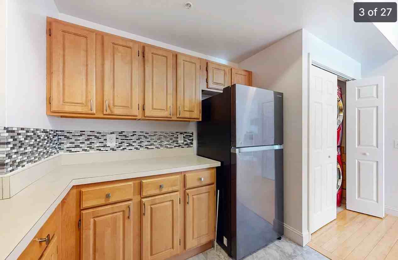 352 Blue Hill Ave - Photo 5 of 11