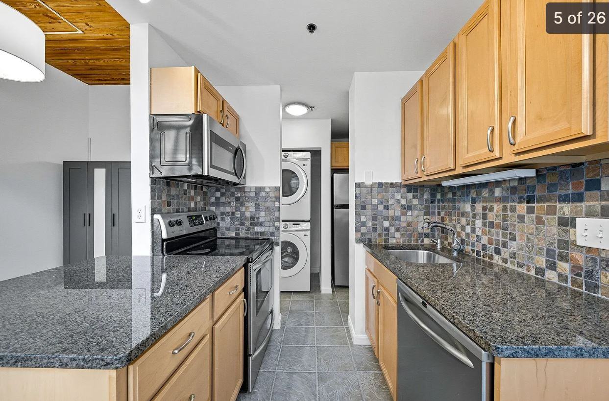 10 Linwood St - Photo 4 of 9