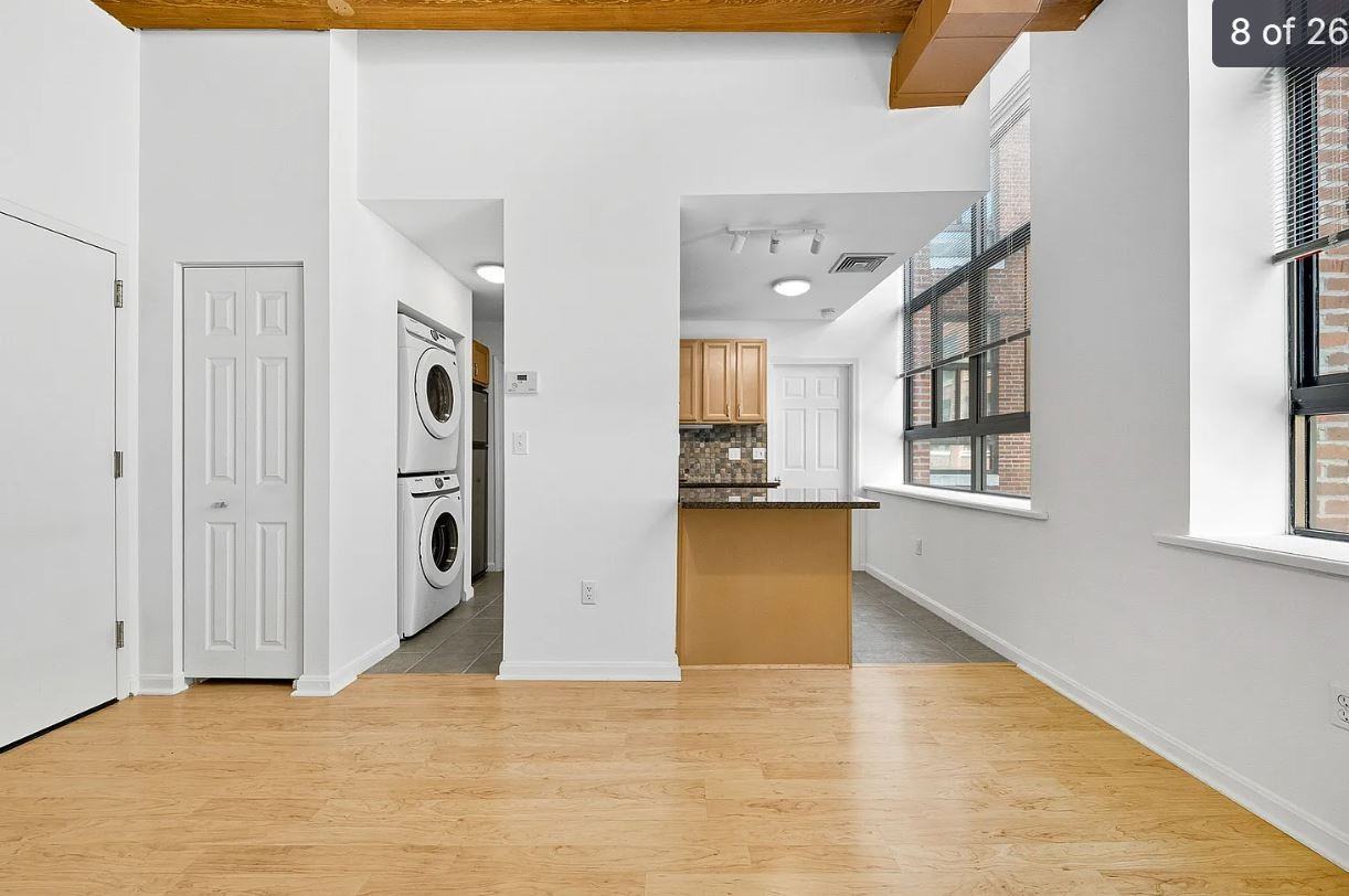 10 Linwood St - Photo 5 of 9