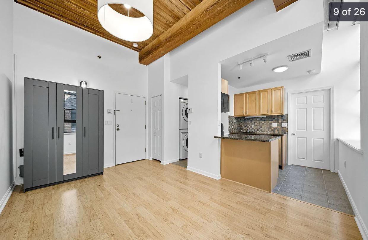 10 Linwood St - Photo 7 of 9