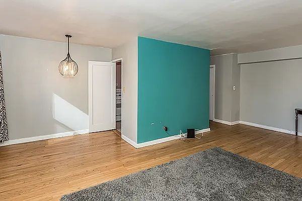 10524 67th Ave #2A - Photo 3 of 7