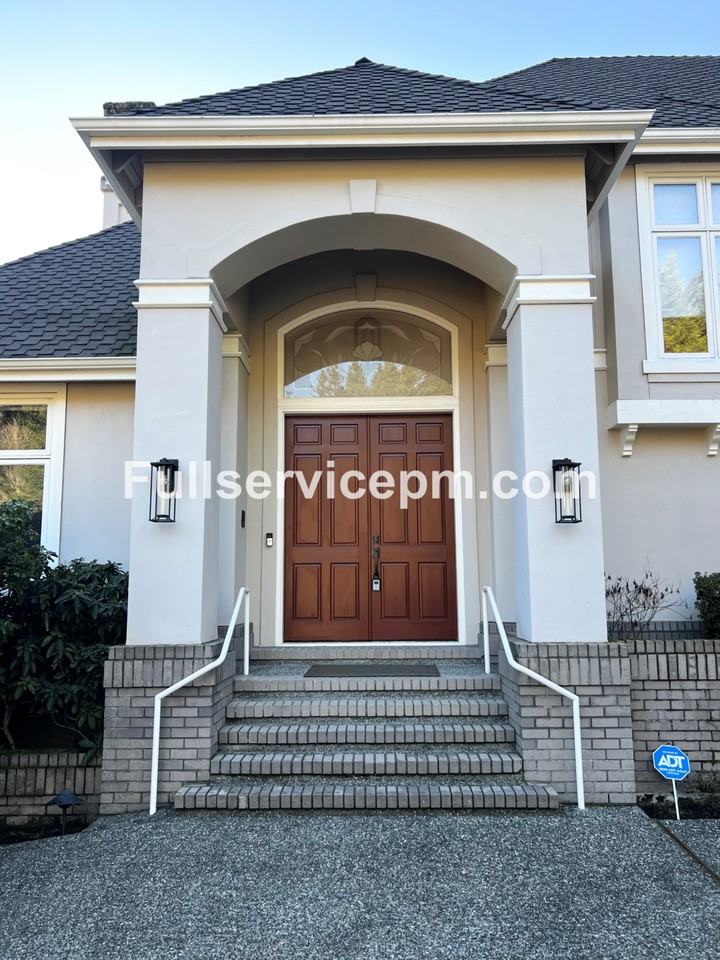 4131 205th Ave Se - Photo 3 of 40