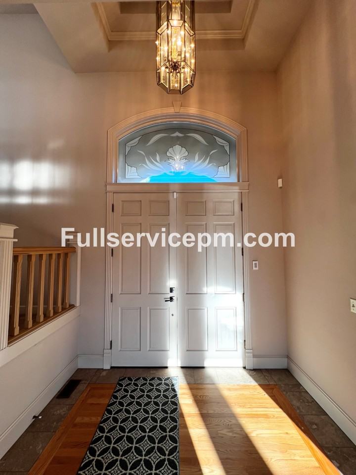 4131 205th Ave Se - Photo 4 of 40