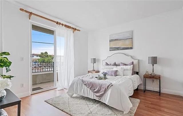 200 N 5th St #3D - Photo 3 of 6