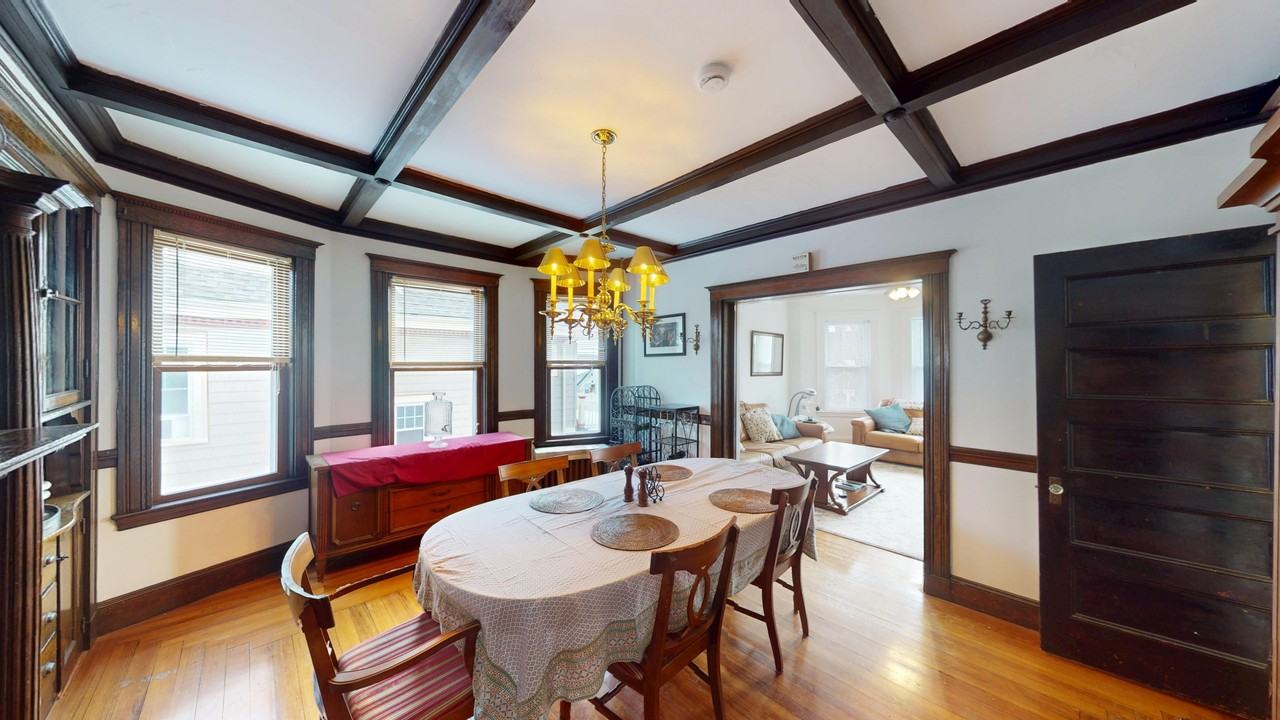 31 Ainsworth St #2 - Photo 4 of 29