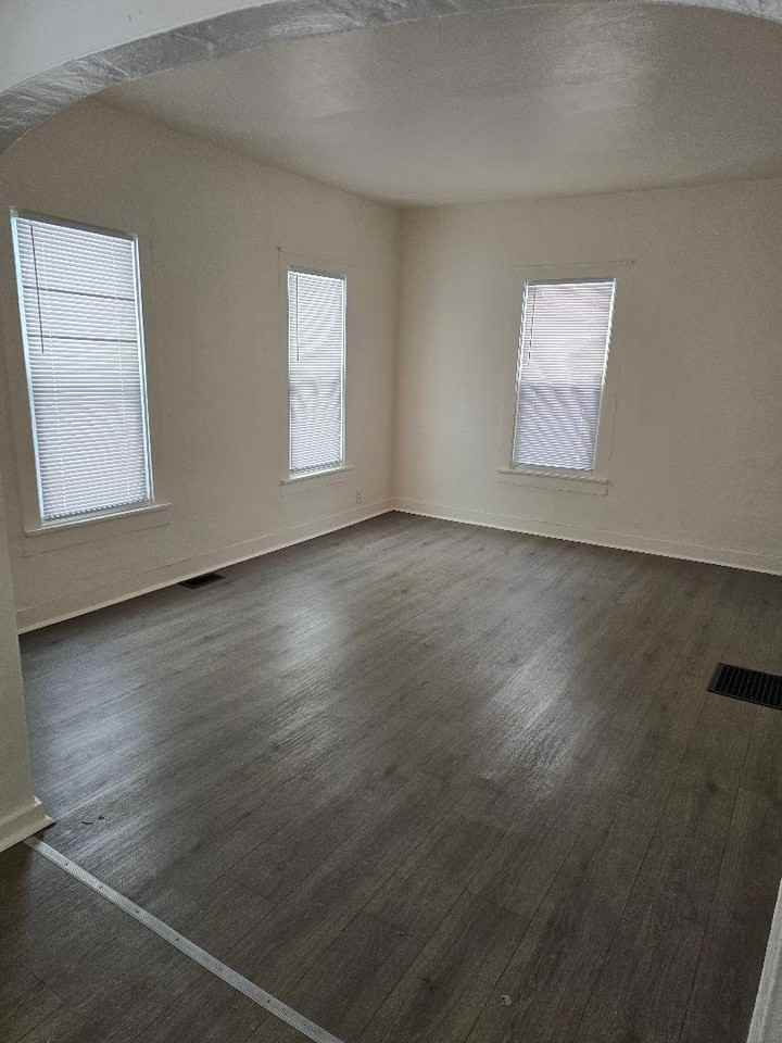 310 Reed Street - Photo 2 of 9