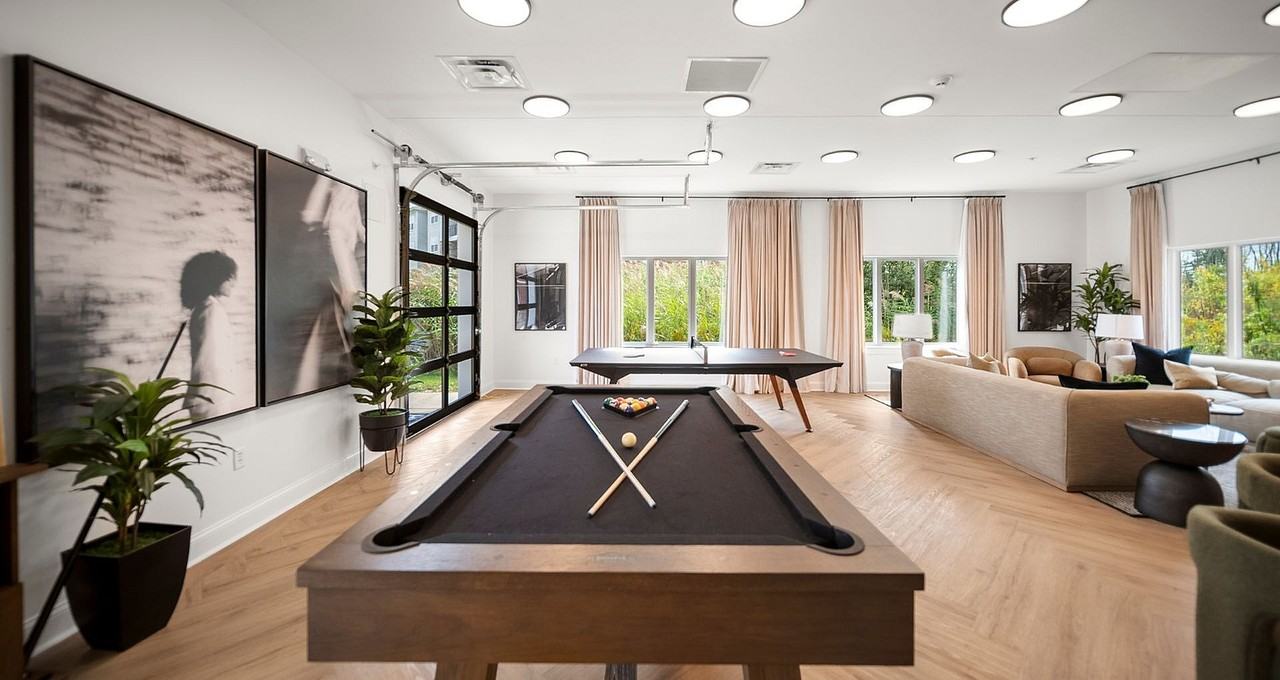 Block20 - Photo 2 of 49