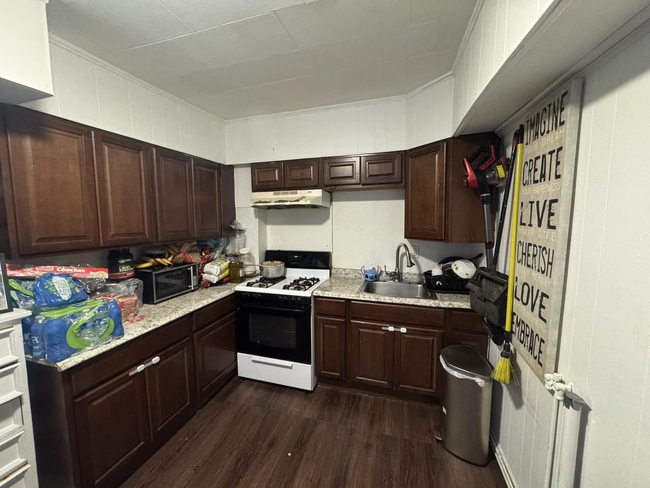 202 Endicott St #2 - Photo 5 of 7