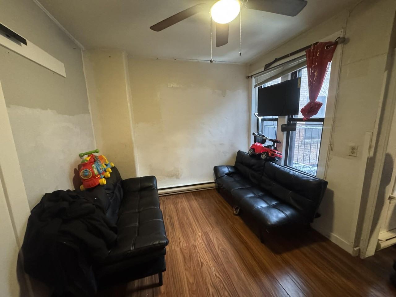 202 Endicott St #2 - Photo 6 of 7