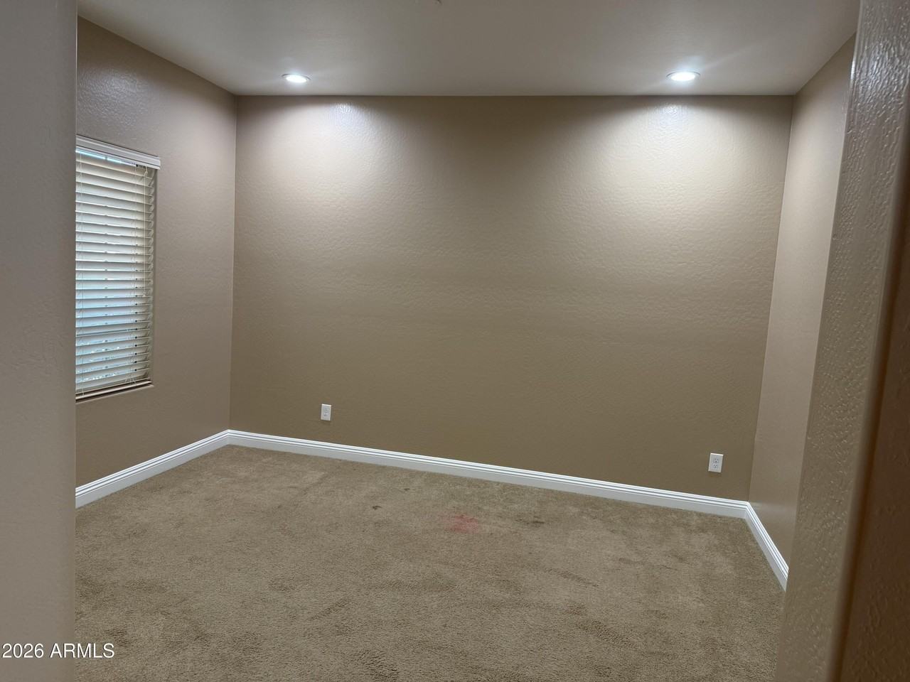 10743 W Desert Elm Ln - Photo 7 of 43