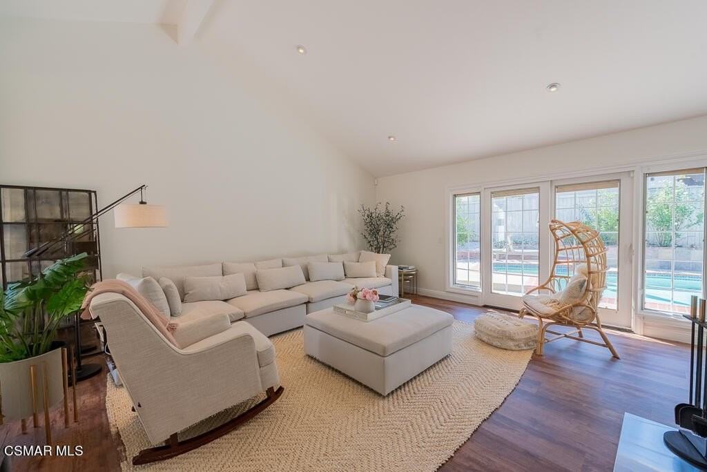 1453 Cheswick Pl - Photo 5 of 35