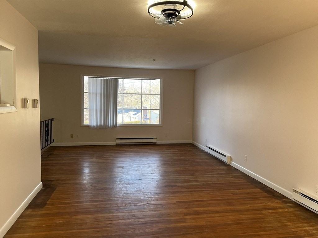 2 Sherwood Ave S - Photo 5 of 30