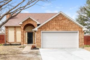 featured image of 10328 Gray Oak Ln