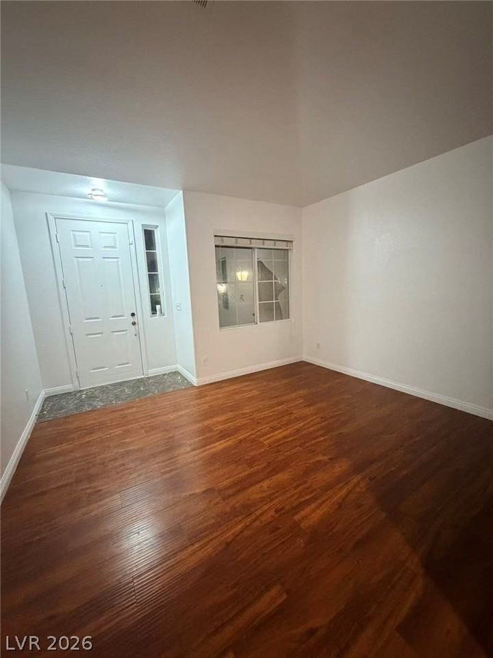 5254 Monterey Park Cir - Photo 4 of 9