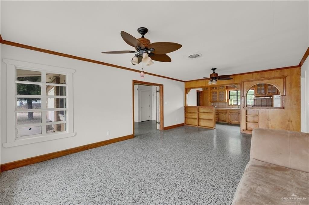 704 Beech Ave - Photo 3 of 16