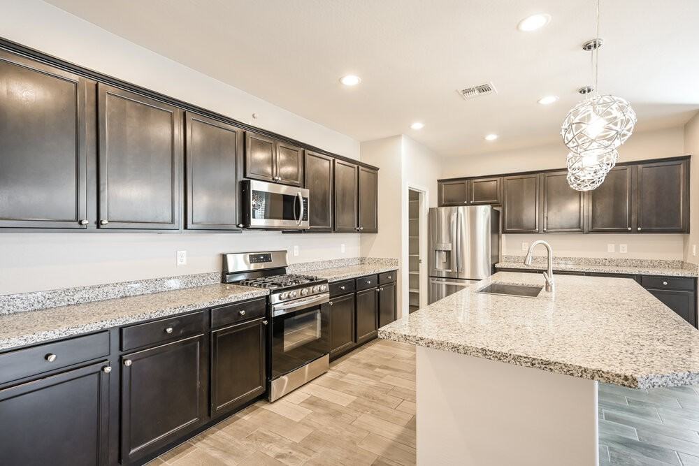 12125 W Remuda Dr - Photo 7 of 17