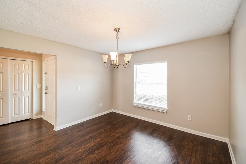 9432 Harrier Ct - Photo 5 of 16