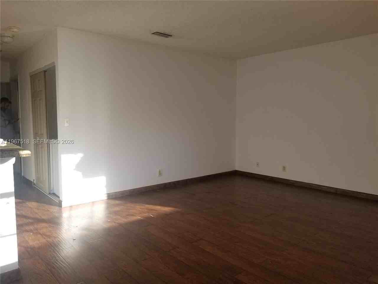 11450 Nw 43rd St #11450 - Photo 3 of 11