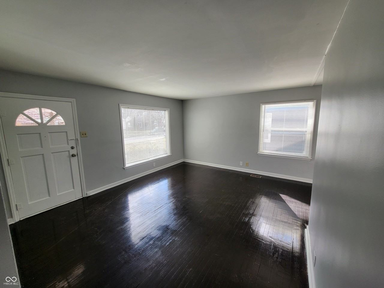 1714 N Euclid Ave - Photo 3 of 16