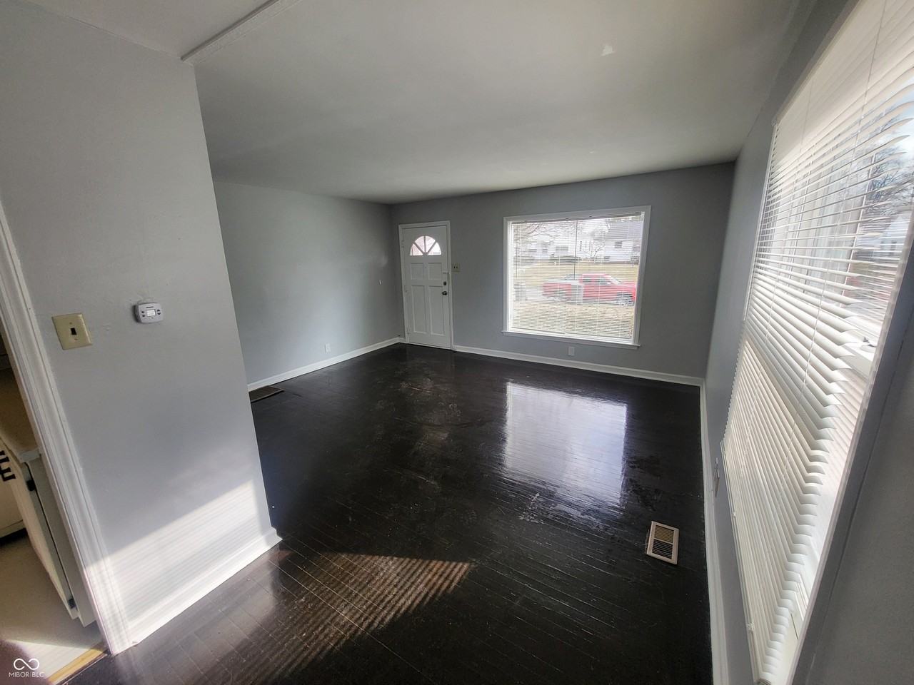 1714 N Euclid Ave - Photo 5 of 16