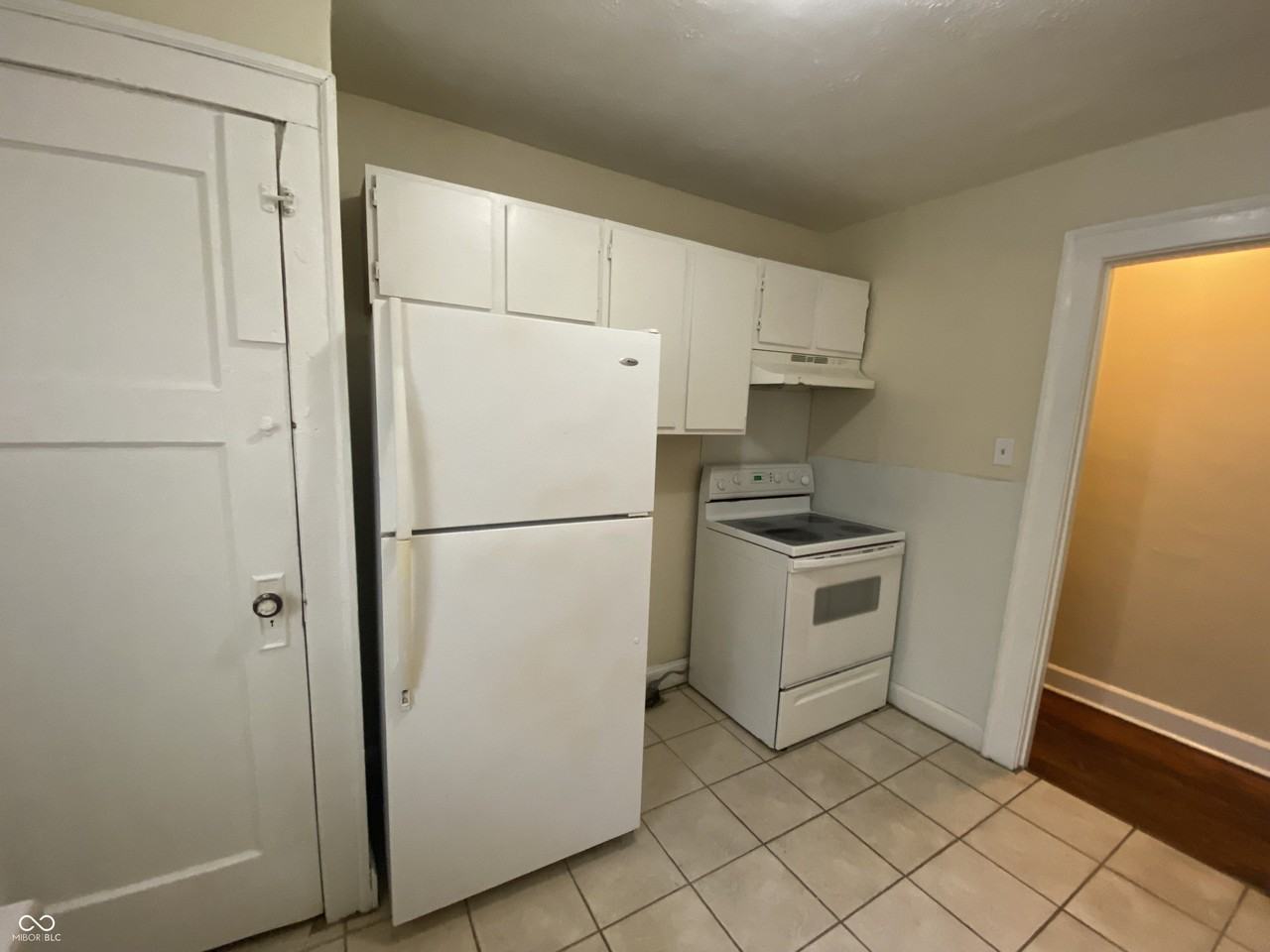 621 Tecumseh St - Photo 7 of 13